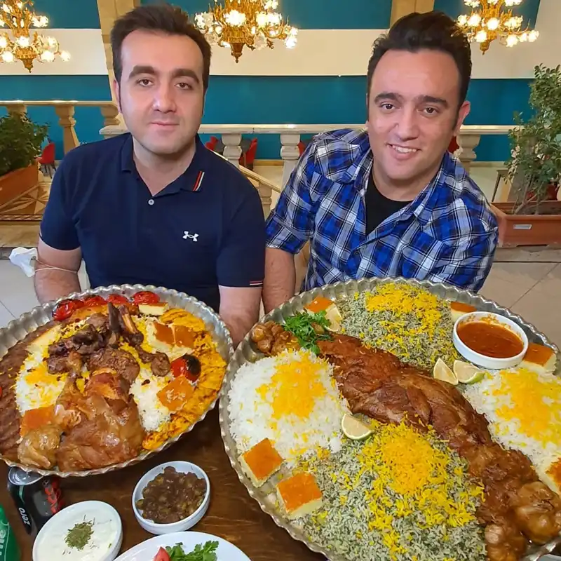 معرفی بهترین فود بلاگرهای ایرانی | بهترین تسترهای غذا
